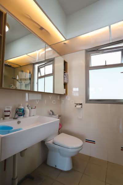 613A Tampines North Drive 1, 613A Tampines North Drive 1, 3 Bedrooms, 1,001 sqft, HDB Flat For Sale, by Yeo Victor, 500181705 - Bathroom - PropertyGuru.com.sg