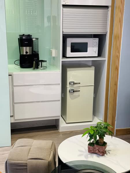 International Plaza, 10 Anson Road, Chinatown / Tanjong Pagar, 200 sqft, Office For Rent, by Irene Tan, 500181708 - Kitchen - CommercialGuru.com.sg
