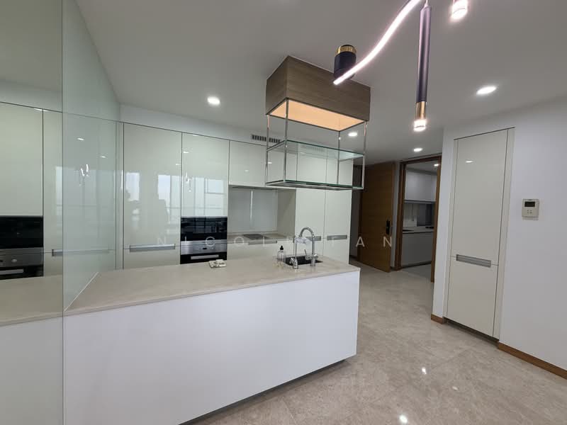 Marina One Residences, 21 Marina Way, 3 Bedrooms, 1,582 sqft, Condominium For Rent, by Nicole Fan, 500181714 - Kitchen - PropertyGuru.com.sg