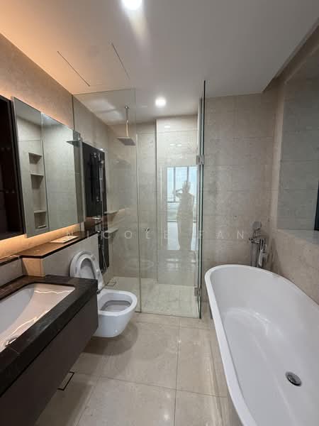 Marina One Residences, 21 Marina Way, 3 Bedrooms, 1,582 sqft, Condominium For Rent, by Nicole Fan, 500181714 - Bathroom - PropertyGuru.com.sg