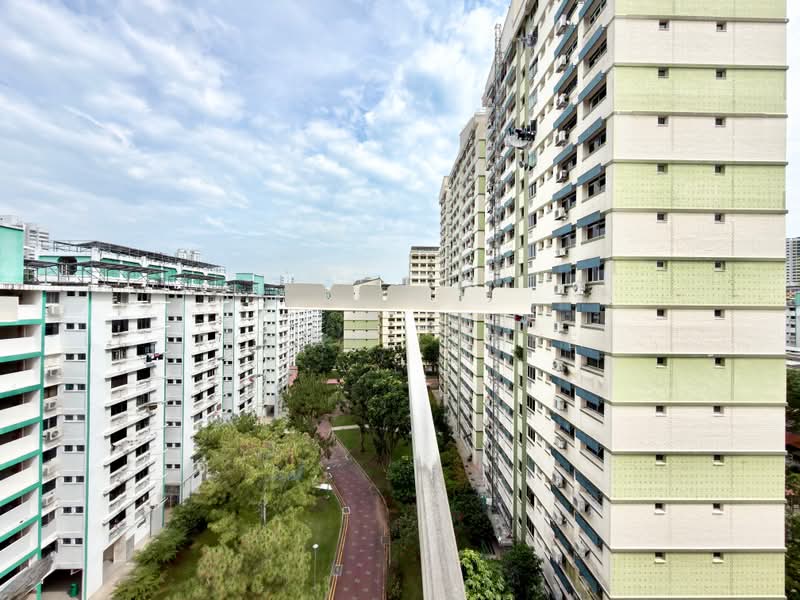 136 Jalan Bukit Merah, 136 Jalan Bukit Merah, 2 Bedrooms, 635 sqft, HDB Flat For Sale, by Ronald Chye, 500181722 - Exterior - PropertyGuru.com.sg