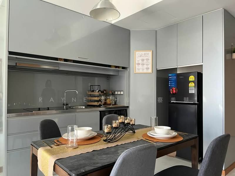 Icon, 10 Gopeng Street, 1 Bedroom, 560 sqft, Apartment For Sale, by Rayne Chua 蔡美慧, 500181724 - Kitchen - PropertyGuru.com.sg