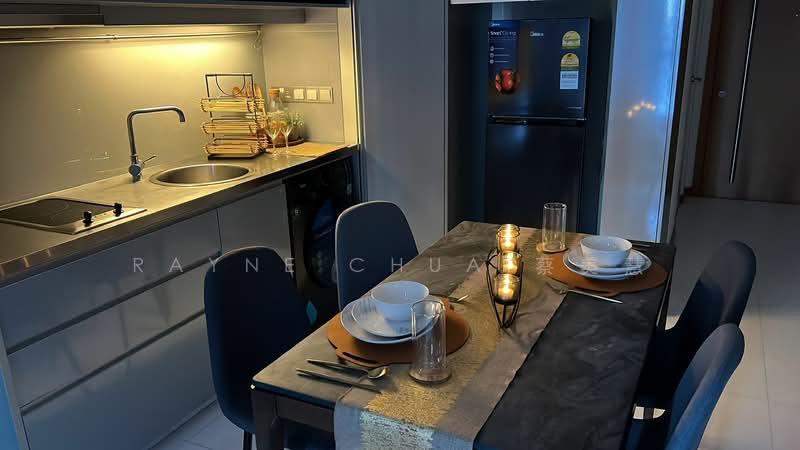 Icon, 10 Gopeng Street, 1 Bedroom, 560 sqft, Apartment For Sale, by Rayne Chua 蔡美慧, 500181724 - Kitchen - PropertyGuru.com.sg