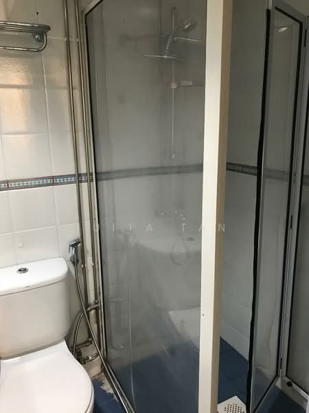 International Plaza, 10 Anson Road, Room Rental, 170 sqft, Apartment For Rent, by Juita Tan, 500181725 - Bathroom - PropertyGuru.com.sg