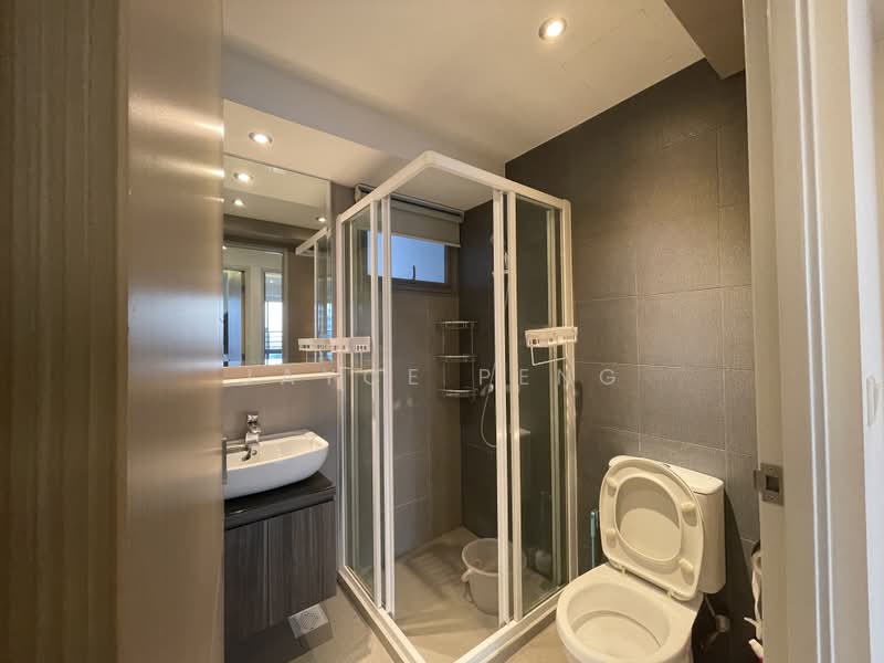 139A Lorong 1A Toa Payoh, 139A Lorong 1A Toa Payoh, 3 Bedrooms, 1,227 sqft, HDB Flat For Sale, by Jayce Peng, 500181730 - Bathroom - PropertyGuru.com.sg