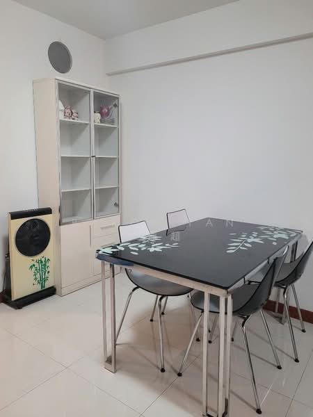 217C Sumang Walk, 217C Sumang Walk, 3 Bedrooms, 990 sqft, HDB Flat For Rent, by Baron Tan 陈鼎超, 500181734 - Dining Room - PropertyGuru.com.sg