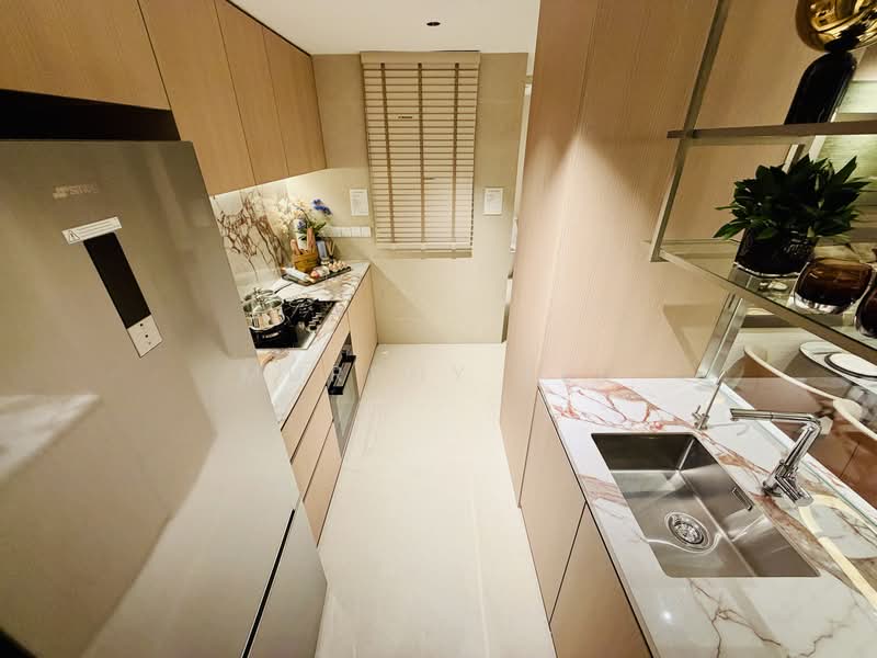 Vela Bay, 1 Bayshore Walk, 4 Bedrooms, 1,173 sqft, Condominium For Sale, by Murphy Lee, 500181743 - Kitchen - PropertyGuru.com.sg
