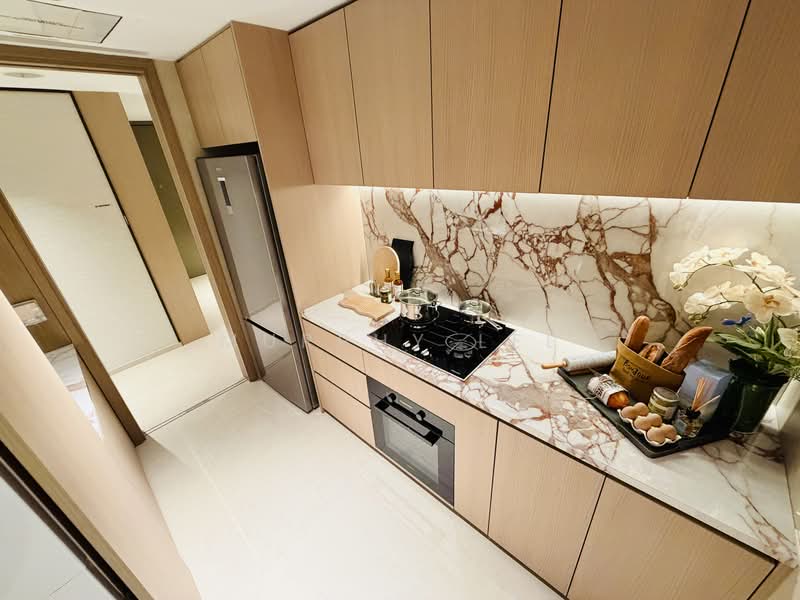 Vela Bay, 1 Bayshore Walk, 4 Bedrooms, 1,173 sqft, Condominium For Sale, by Murphy Lee, 500181743 - Kitchen - PropertyGuru.com.sg