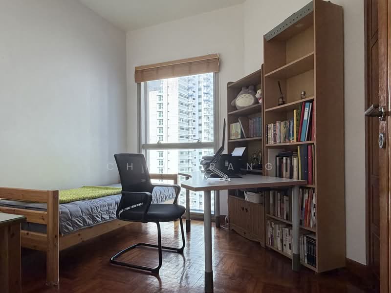 The Bayshore, 22 Bayshore Road, 3 Bedrooms, 1,228 sqft, Condominium For Sale, by Chris Pang, 500181753 - Bedroom - PropertyGuru.com.sg