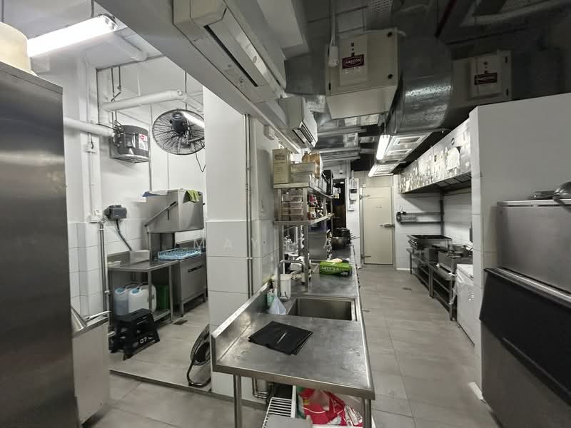 ⭐️⭐️Ground floor F&B unit⭐️, Cross St | Boon Tat St | Telok Ayer St, 3,442 sqft, Food & Beverage For Rent, by May Tan, 500181765 - Kitchen - CommercialGuru.com.sg