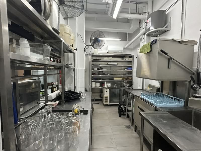 ⭐️⭐️Ground floor F&B unit⭐️, Cross St | Boon Tat St | Telok Ayer St, 3,442 sqft, Food & Beverage For Rent, by May Tan, 500181765 - Kitchen - CommercialGuru.com.sg