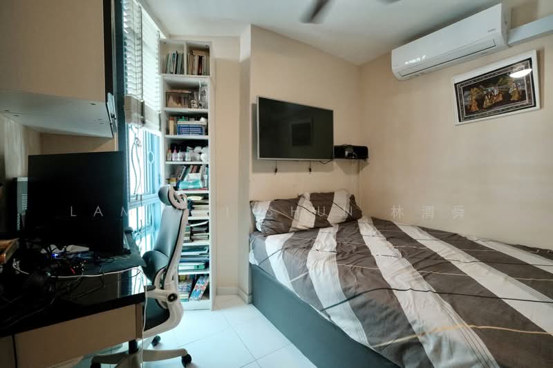 190 Punggol Central, 190 Punggol Central, 4 Bedrooms, 1,378 sqft, HDB Flat For Sale, by Lam Wei Shun 林渭舜, 500181767 - Bedroom - PropertyGuru.com.sg