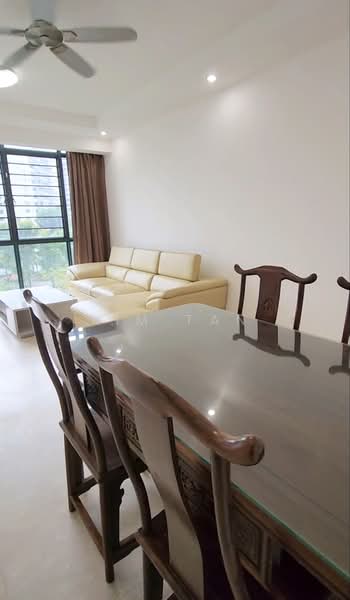 The Springbloom, 139 Serangoon Avenue 3, 2 Bedrooms, 1,130 sqft, Condominium For Sale, by Kim Tan, 500181770 - Living Room - PropertyGuru.com.sg