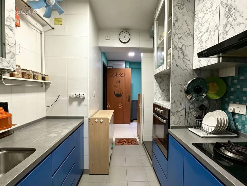 675A Fern Grove @ Yishun, 675A Yishun Avenue 4, 2 Bedrooms, 731 sqft, HDB Flat For Sale, by Sitimas Senin, 500181783 - Kitchen - PropertyGuru.com.sg