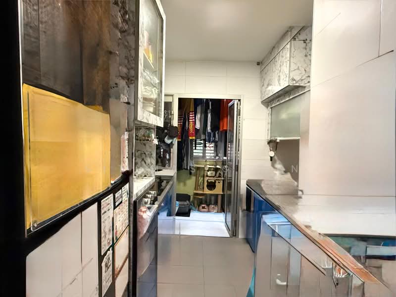 675A Fern Grove @ Yishun, 675A Yishun Avenue 4, 2 Bedrooms, 731 sqft, HDB Flat For Sale, by Sitimas Senin, 500181783 - Kitchen - PropertyGuru.com.sg