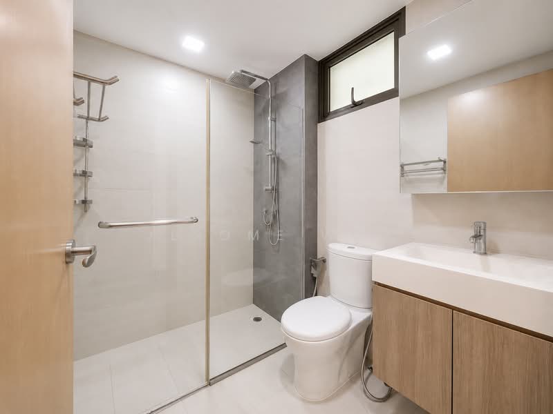 Parc Vera, Hougang Street 32, 2 Bedrooms, 786 sqft, Condominium For Sale, by Jerome Woo, 500181792 - Bathroom - PropertyGuru.com.sg
