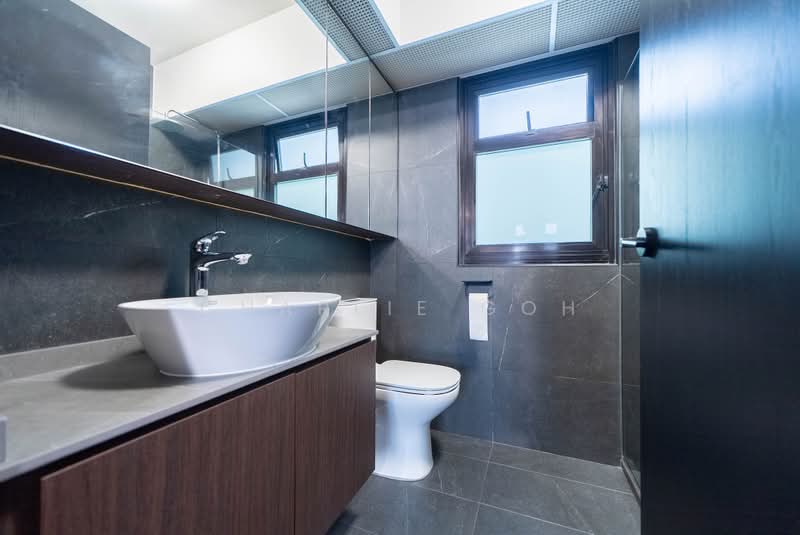 110B Bidadari Park Drive, 110B Bidadari Park Drive, 3 Bedrooms, 1,001 sqft, HDB Flat For Sale, by Charlie Goh, 500181796 - Bathroom - PropertyGuru.com.sg