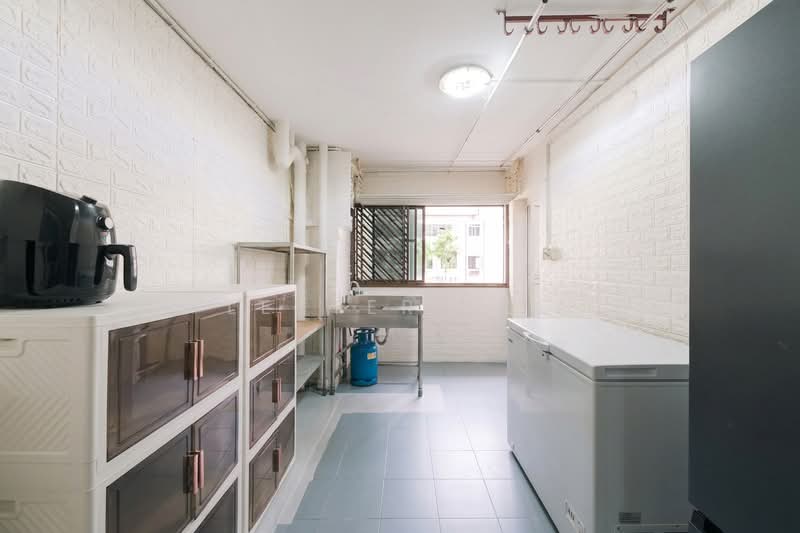 335 Woodlands Street 32, 335 Woodlands Street 32, 3 Bedrooms, 893 sqft, HDB Flat For Sale, by Lester See, 500181803 - Interior - PropertyGuru.com.sg