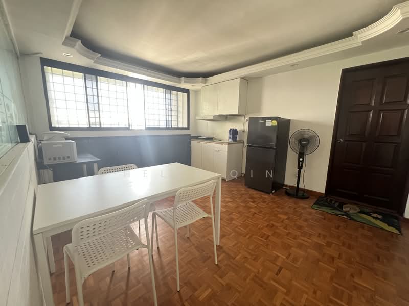 Lakeside Tower, 9G Yuan Ching Road, Room Rental, 150 sqft, Apartment For Rent, by Helen Qin, 500181809 - Kitchen - PropertyGuru.com.sg