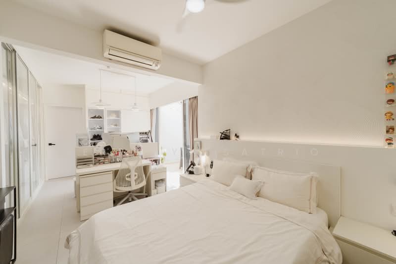 Forestville, 30 Woodlands Drive 16, 4 Bedrooms, 1,604 sqft, Executive Condominium For Sale, by Jerralyn Satrio, 500181815 - Master Bedroom - PropertyGuru.com.sg