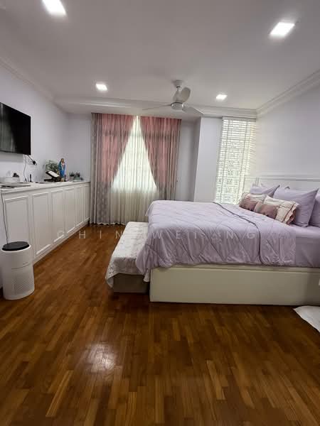 Homes at Eastwood Place, 8 Eastwood Place, 5 Bedrooms, 4,000 sqft, Terraced House For Sale, by Chin Wei NG, 500181824 - Bedroom - PropertyGuru.com.sg
