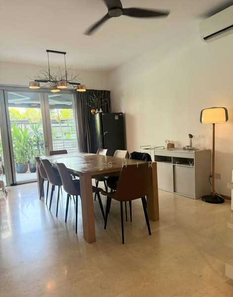 The Levelz, 38 Farrer Road, 1 Bedroom, 926 sqft, Condominium For Rent, by Wang Shirley, 500181827 - Dining Room - PropertyGuru.com.sg