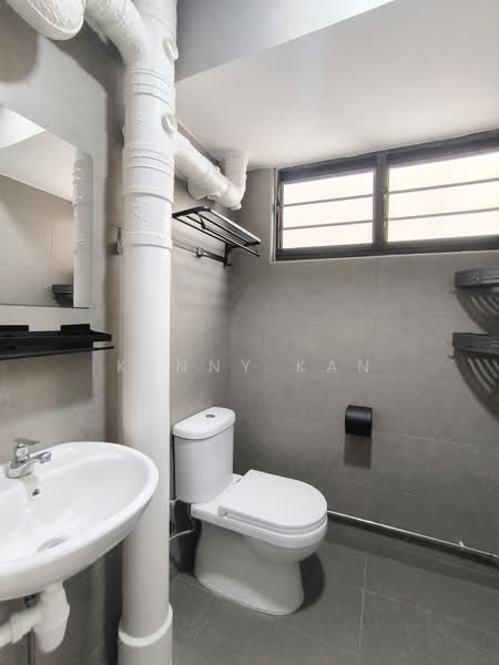 20 Hougang Avenue 3, 20 Hougang Avenue 3, Room Rental, 100 sqft, HDB Flat For Rent, by Kenny Kan, 500181835 - Bathroom - PropertyGuru.com.sg