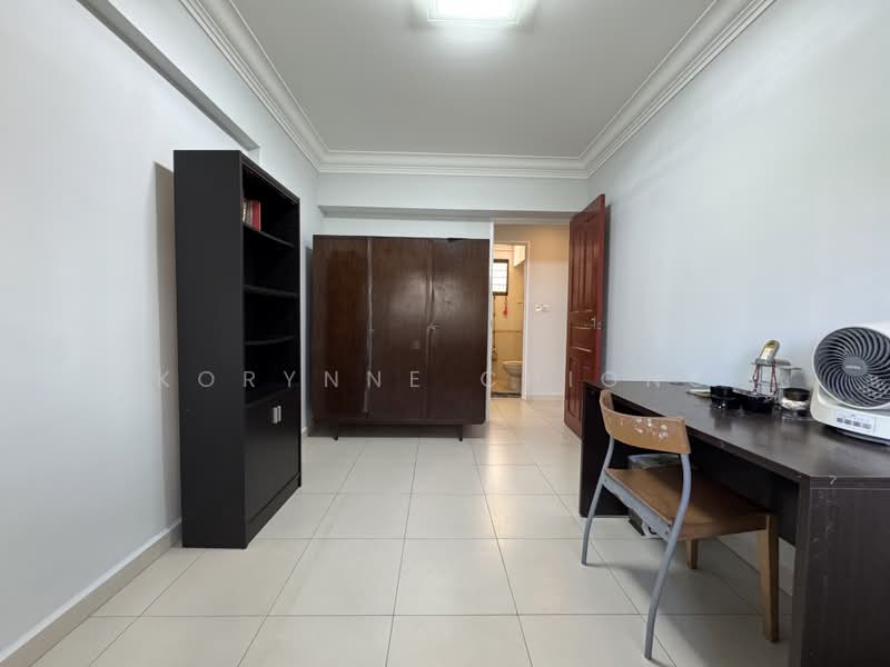 182 Bedok North Road, 182 Bedok North Road, 3 Bedrooms, 915 sqft, HDB Flat For Sale, by Korynne Chiong, 500181843 - Interior - PropertyGuru.com.sg