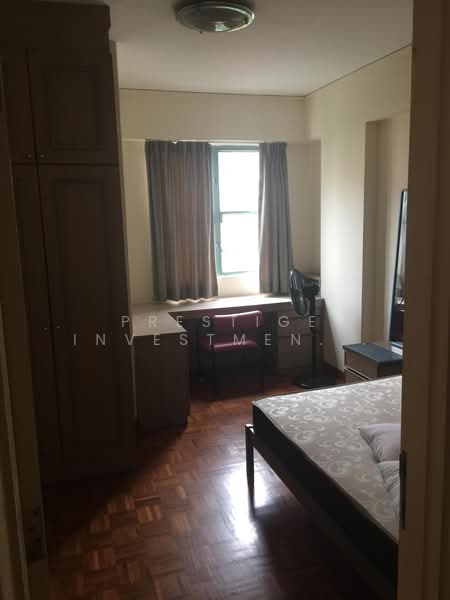 West Bay Condo, 50 West Coast Crescent, 2 Bedrooms, 896 sqft, Condominium For Rent, by ALAN, 500181844 - Bedroom - PropertyGuru.com.sg