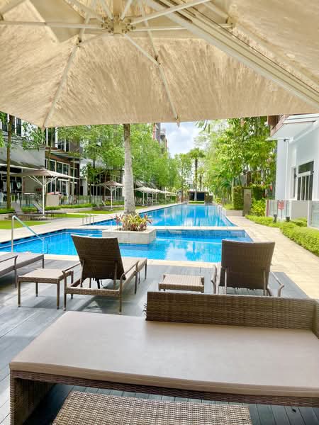 The Greenwich, 1 Seletar Road, 2 Bedrooms, 1,076 sqft, Condominium For Sale, by Amber Oh 胡晓薇, 500181845 - Pool - PropertyGuru.com.sg