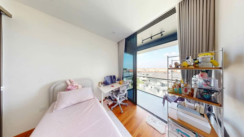 Parc Komo, 965 Upper Changi Road North, 5 Bedrooms, 1,808 sqft, Condominium For Sale, by Christina Chong, 500181891 - Bedroom - PropertyGuru.com.sg