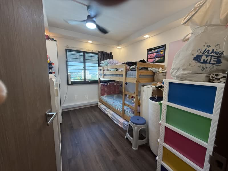 288A Jurong East Street 21, 288A Jurong East Street 21, 4 Bedrooms, 1,292 sqft, HDB Flat For Sale, by Denise Tan, 500181897 - Bedroom - PropertyGuru.com.sg