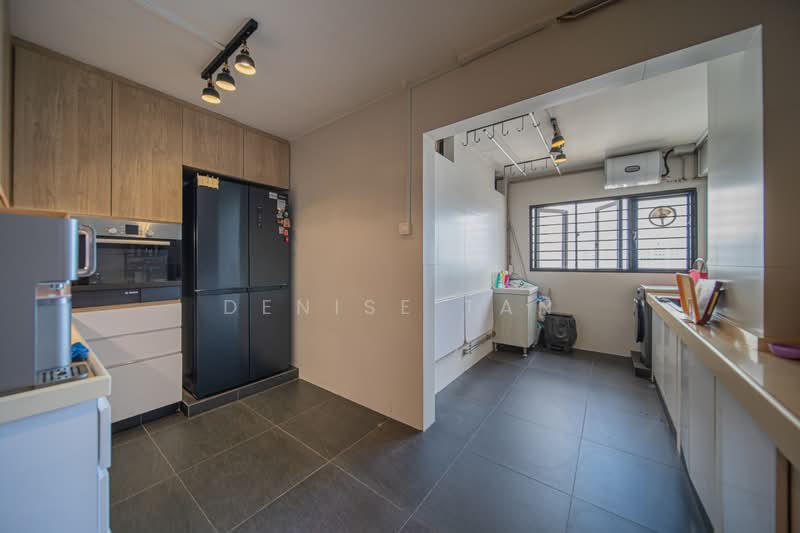 288A Jurong East Street 21, 288A Jurong East Street 21, 4 Bedrooms, 1,292 sqft, HDB Flat For Sale, by Denise Tan, 500181897 - Kitchen - PropertyGuru.com.sg