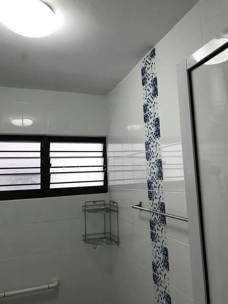 785 Yishun Avenue 2, 785 Yishun Avenue 2, 4 Bedrooms, 1,087 sqft, HDB Flat For Rent, by Eric Tay, 500181921 - Bathroom - PropertyGuru.com.sg