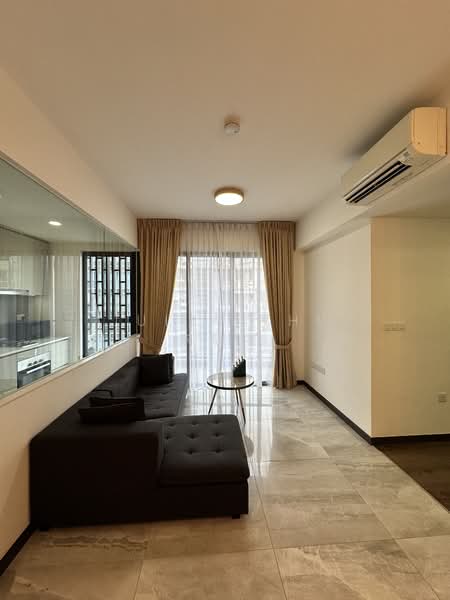 Lake Grande, 2 Jurong Lake Link, 2 Bedrooms, 861 sqft, Condominium For Rent, by Julia Zhu 朱骁雯, 500181925 - Living Room - PropertyGuru.com.sg