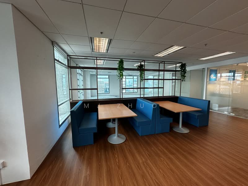 Bugis Junction Towers, 230 Victoria Street, 2,895 sqft, Office For Rent, by MJ Zhuo, 500181926 - Interior - CommercialGuru.com.sg