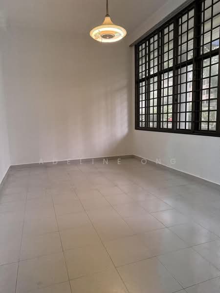 26 Tiong Bahru Road, 26 Tiong Bahru Road, 2 Bedrooms, 807 sqft, HDB Flat For Sale, by Adeline Ong, 500181944 - Interior - PropertyGuru.com.sg