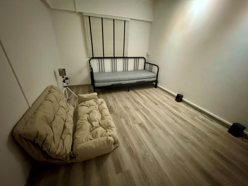 321 Ang Mo Kio Avenue 1, 321 Ang Mo Kio Avenue 1, Room Rental, 150 sqft, HDB Flat For Rent, by Joey Kuok, 500181952 - Bedroom - PropertyGuru.com.sg