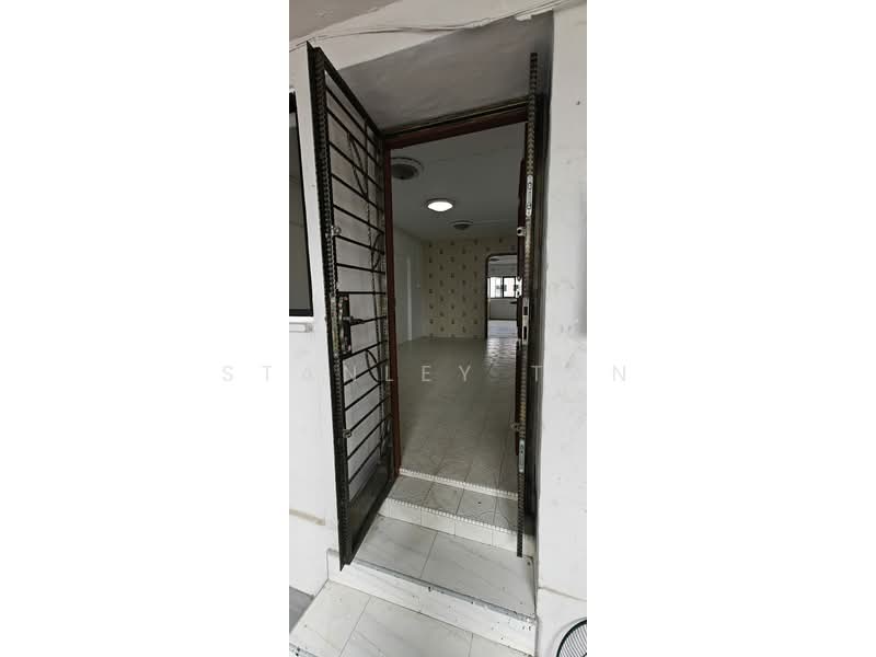 77 Telok Blangah Drive, 77 Telok Blangah Drive, 2 Bedrooms, 721 sqft, HDB Flat For Sale, by Stanley Tan, 500181956 - Entrance - PropertyGuru.com.sg