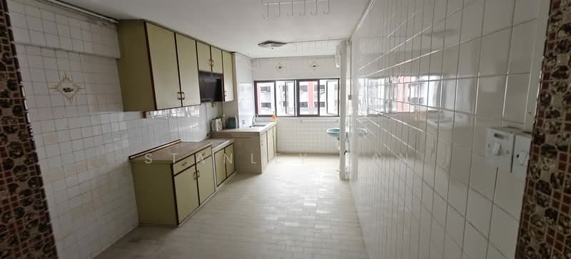 77 Telok Blangah Drive, 77 Telok Blangah Drive, 2 Bedrooms, 721 sqft, HDB Flat For Sale, by Stanley Tan, 500181956 - Kitchen - PropertyGuru.com.sg