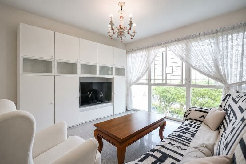 Rio Vista, 10 Upper Serangoon View, 3 Bedrooms, 1,249 sqft, Condominium For Sale, by Ivan Lam, 500181957 - Living Room - PropertyGuru.com.sg