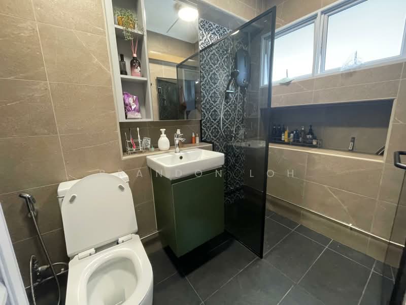 569 Choa Chu Kang Street 52, 569 Choa Chu Kang Street 52, Dairy Farm / Bukit Panjang / Choa Chu Kang, Room Rental, 130 sqft, HDB Flat For Rent, by Brandon Loh, 500181958 - Bathroom - PropertyGuru.com.sg