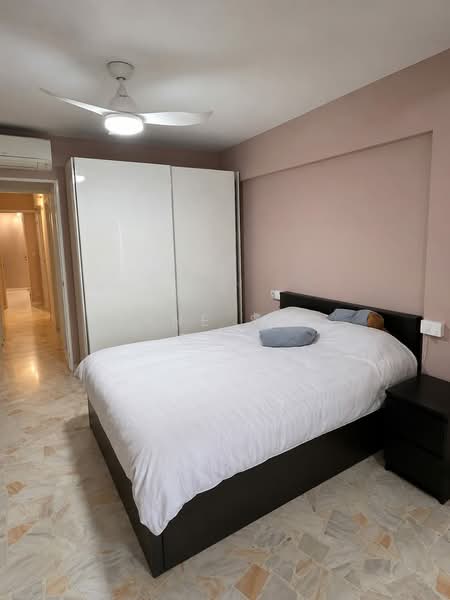 327 Clementi Avenue 5, 327 Clementi Avenue 5, 2 Bedrooms, 882 sqft, HDB Flat For Rent, by Zane Soo 苏昱能, 500181963 - Bedroom - PropertyGuru.com.sg