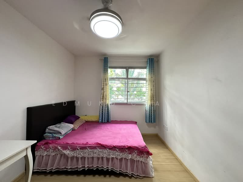 815B Choa Chu Kang Avenue 7, 815B Choa Chu Kang Avenue 7, 3 Bedrooms, 1,216 sqft, HDB Flat For Sale, by Edmund Chang, 500181964 - Bedroom - PropertyGuru.com.sg