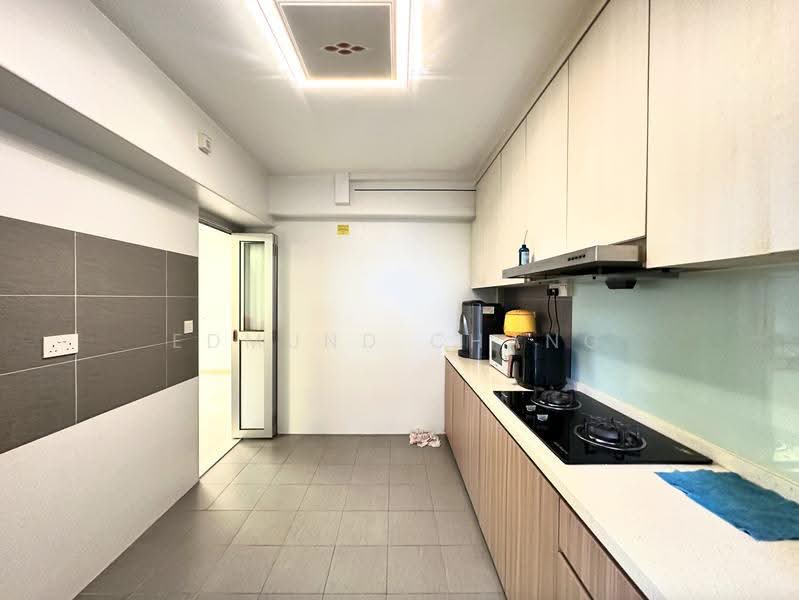 815B Choa Chu Kang Avenue 7, 815B Choa Chu Kang Avenue 7, Dairy Farm / Bukit Panjang / Choa Chu Kang, 3 Bedrooms, 1,216 sqft, HDB Flat For Sale, by Edmund Chang, 500181964 - Kitchen - PropertyGuru.com.sg