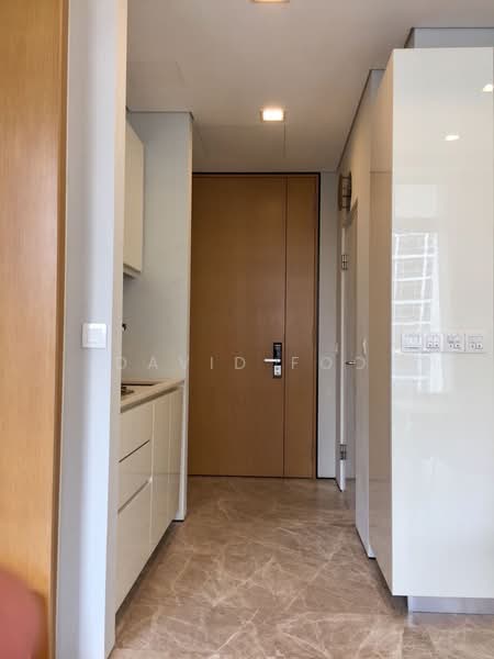 The Laurels @ Cairnhill Road, 38 Cairnhill Road, 1 Bedroom, 549 sqft, Condominium For Sale, by David Foo, 500181965 - Entrance - PropertyGuru.com.sg
