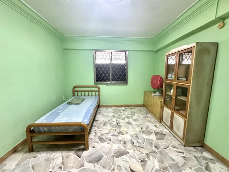 456 Jurong West Street 41, 456 Jurong West Street 41, 3 Bedrooms, 1,076 sqft, HDB Flat For Sale, by Neo Guo Xing, 500181973 - Bedroom - PropertyGuru.com.sg