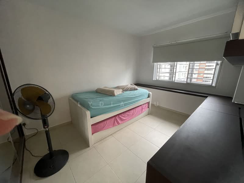 491H Tampines Street 45, 491H Tampines Street 45, 4 Bedrooms, 1,302 sqft, HDB Flat For Sale, by Lydia Wu, 500181975 - Bedroom - PropertyGuru.com.sg