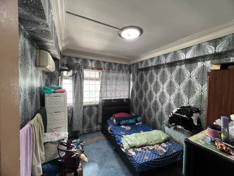 774 Woodlands Crescent, 774 Woodlands Crescent, 3 Bedrooms, 1,001 sqft, HDB Flat For Sale, by Patrick Lim, 500181984 - Bedroom - PropertyGuru.com.sg