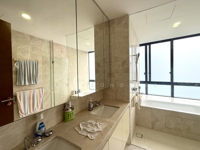 d'Leedon (Former Farrer Court), 3 Leedon Heights, 4 Bedrooms, 2,228 sqft, Condominium For Sale, by Tuck Keong Lee, 500181999 - PropertyGuru.com.sg